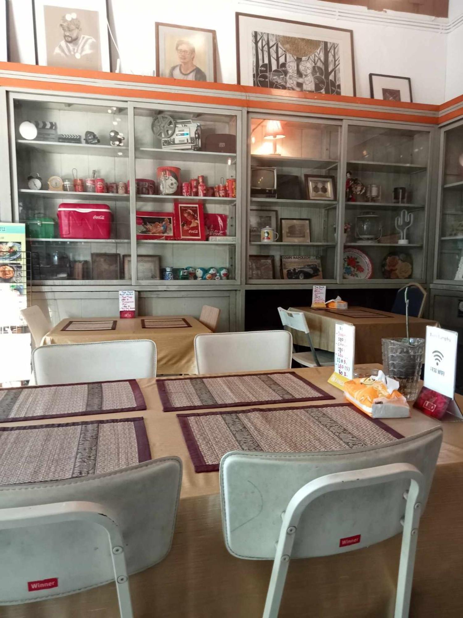 Bang Lumphu House&Bistro Apartment Bangkok Luaran gambar