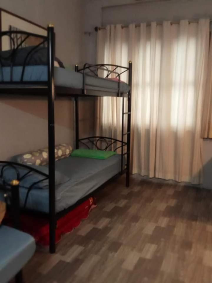 Bang Lumphu House&Bistro Apartment Bangkok Luaran gambar